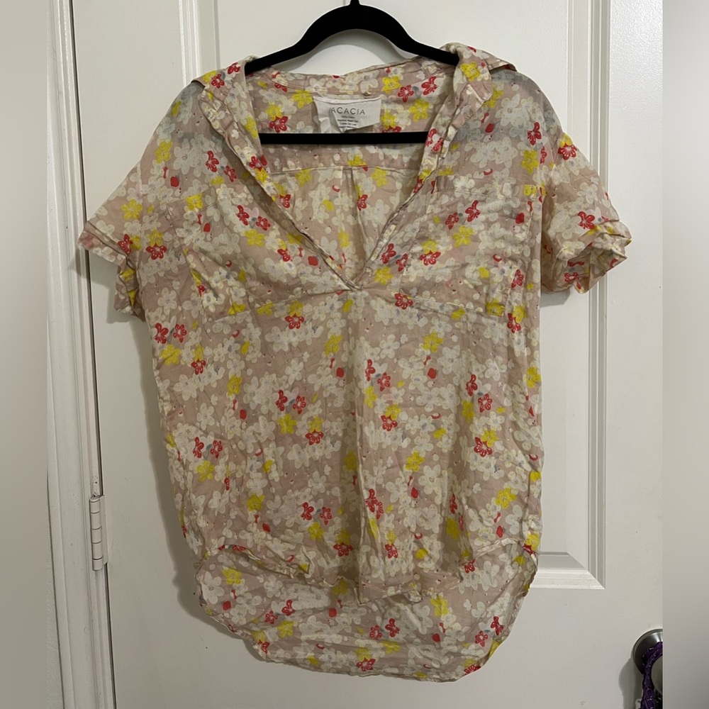 Acacia Cherry Blossom Top